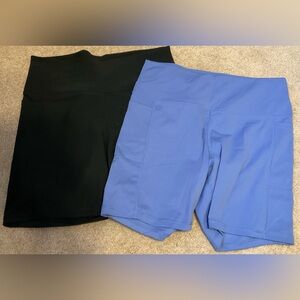 Danskin Women's Black and Blue Athletic Shorts (2)